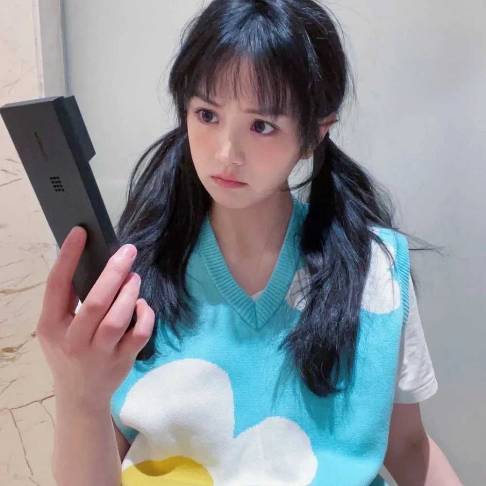 田曦薇头像
