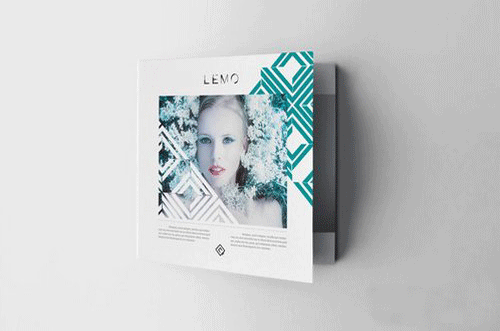 方形创意企业通用ID三折页模板